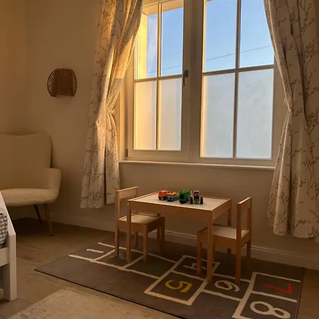 Delightful Two Bedroom In The Heart Of Bulgaria 公寓 *